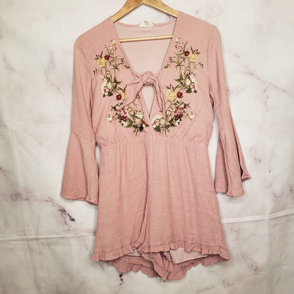 ALTAR'D STATE Blush Pink Boho Embroidered Floral Romper S